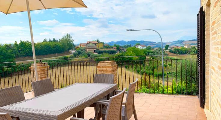 Ferienwohnung La Collina Monsampietro Morico Exterior foto